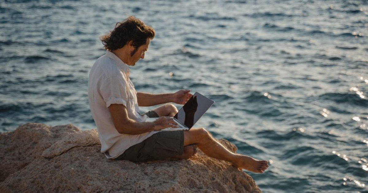 The Deep Work Revolution: How to Reclaim 3 Hours a Day and Actually Grow Your Online Business in July 2026